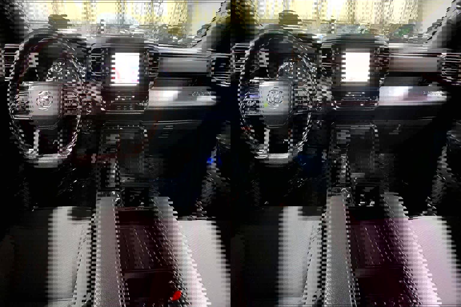 Used 2025 Toyota Tundra SR5 w/ SR5 Convenience Package image 16