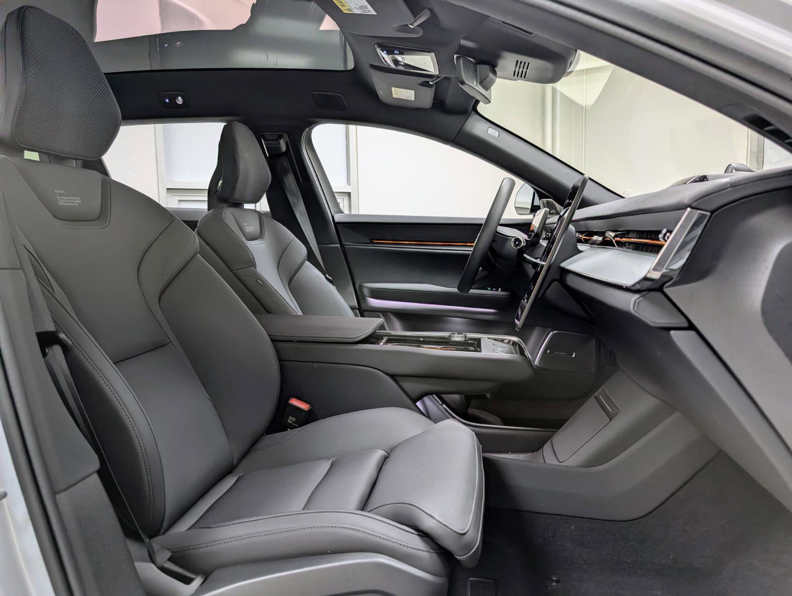 Used 2025 Polestar Polestar 3 image 26