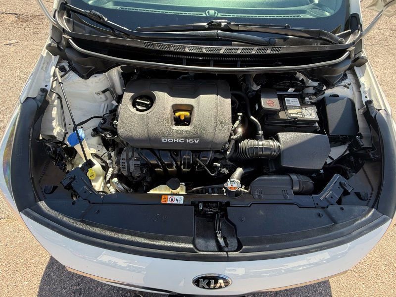 Used 2017 Kia Forte LX image 20