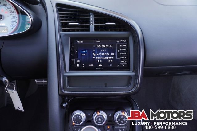 Used 2011 Audi R8 V10 AWD/4WD image 18