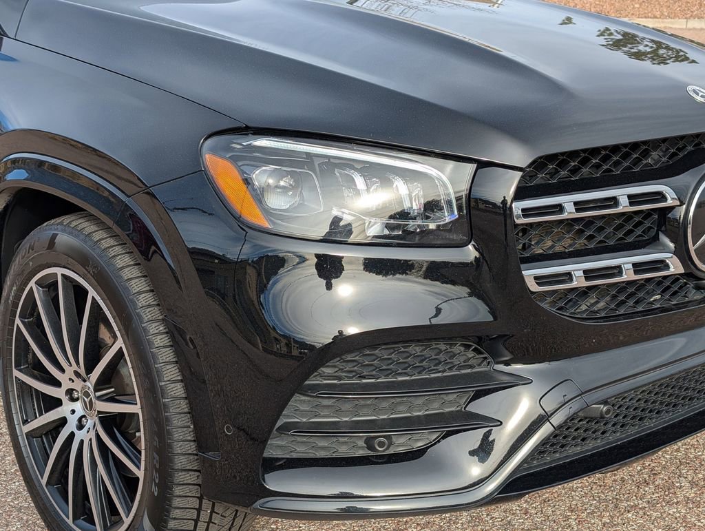 Used 2023 Mercedes-Benz GLS 580 4MATIC image 8
