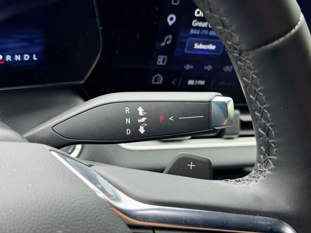 Used 2026 Chevrolet Equinox LT FWD image 10