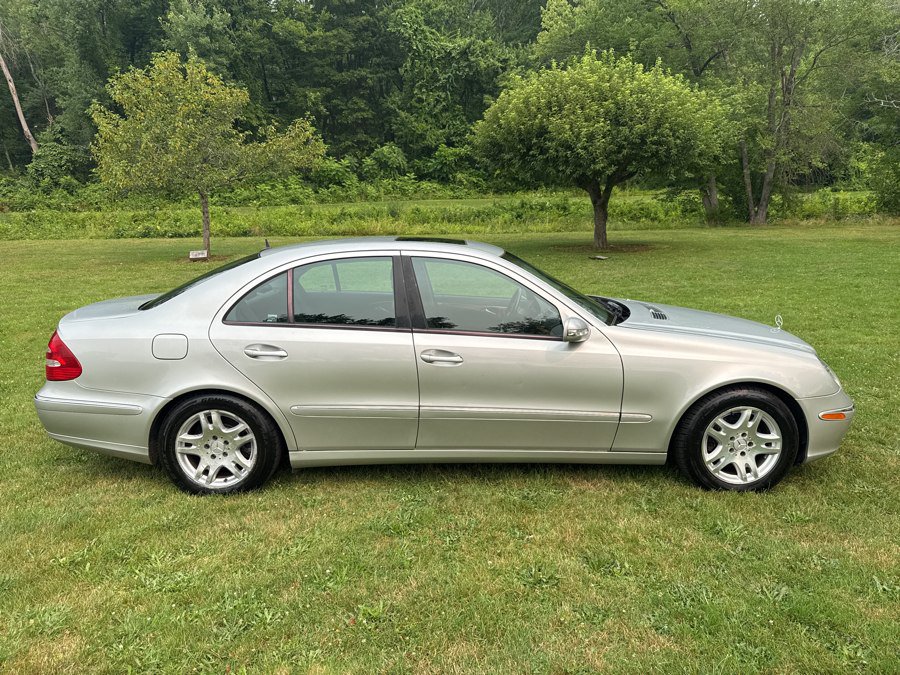 Used 2004 Mercedes-Benz E 320 4MATIC Sedan image 25