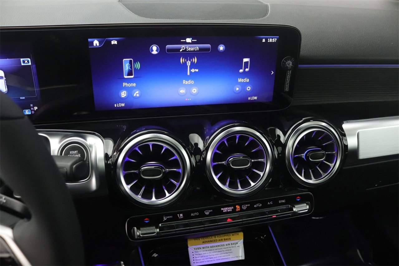 New 2026 Mercedes-Benz GLB 250 image 6