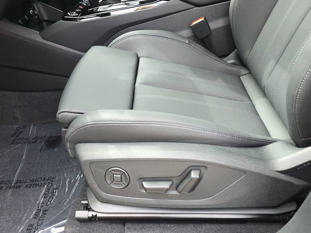 New 2027 Audi Q6 e-tron Premium Plus AWD/4WD image 17