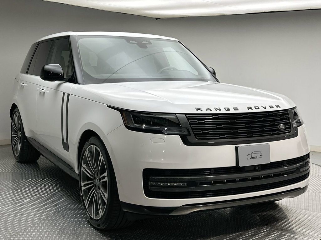 Used 2024 Land Rover Range Rover SE AWD/4WD image 15