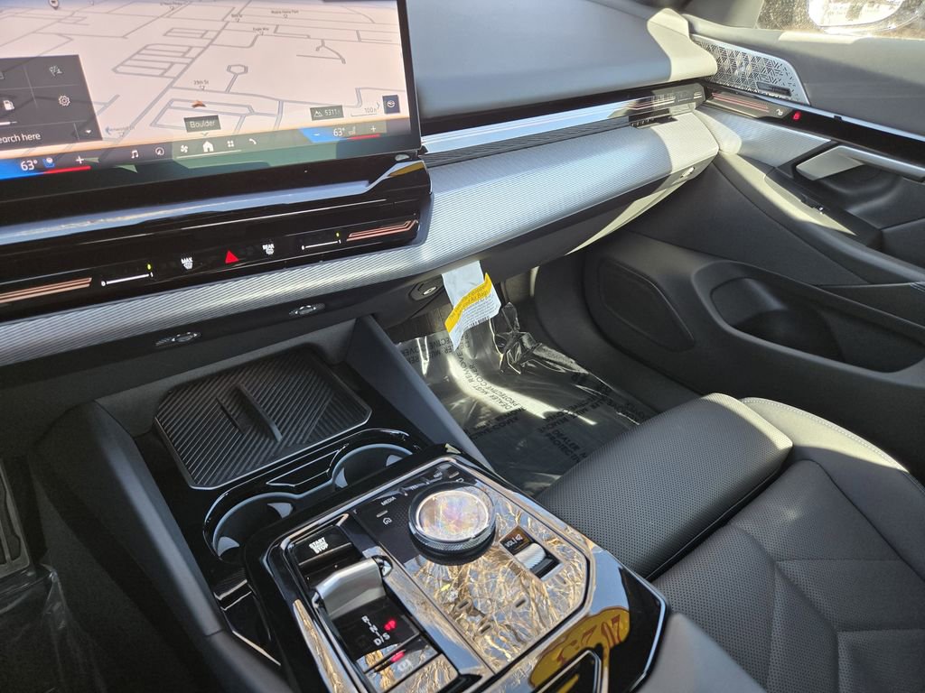 Certified 2025 BMW 530i xDrive w/ M Sport Package image 23