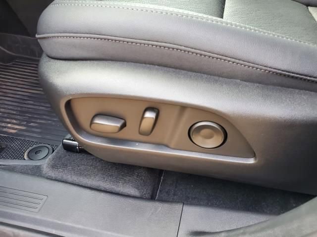 New 2026 Chevrolet Equinox LT w/ Convenience Package II image 9