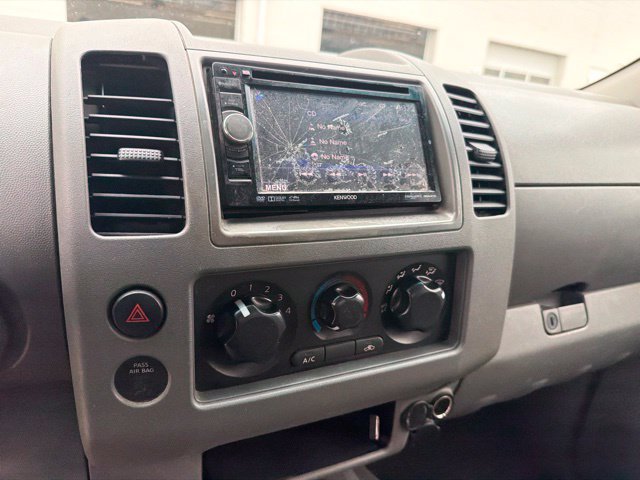 Used 2006 Nissan Frontier XE w/ (G01) XE Preferred Pkg RWD image 18