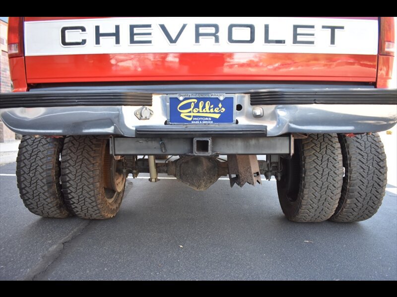 Used 1997 Chevrolet Silverado 3500 4x4 Extended Cab w/ Preferred Equipment Group 2 image 15