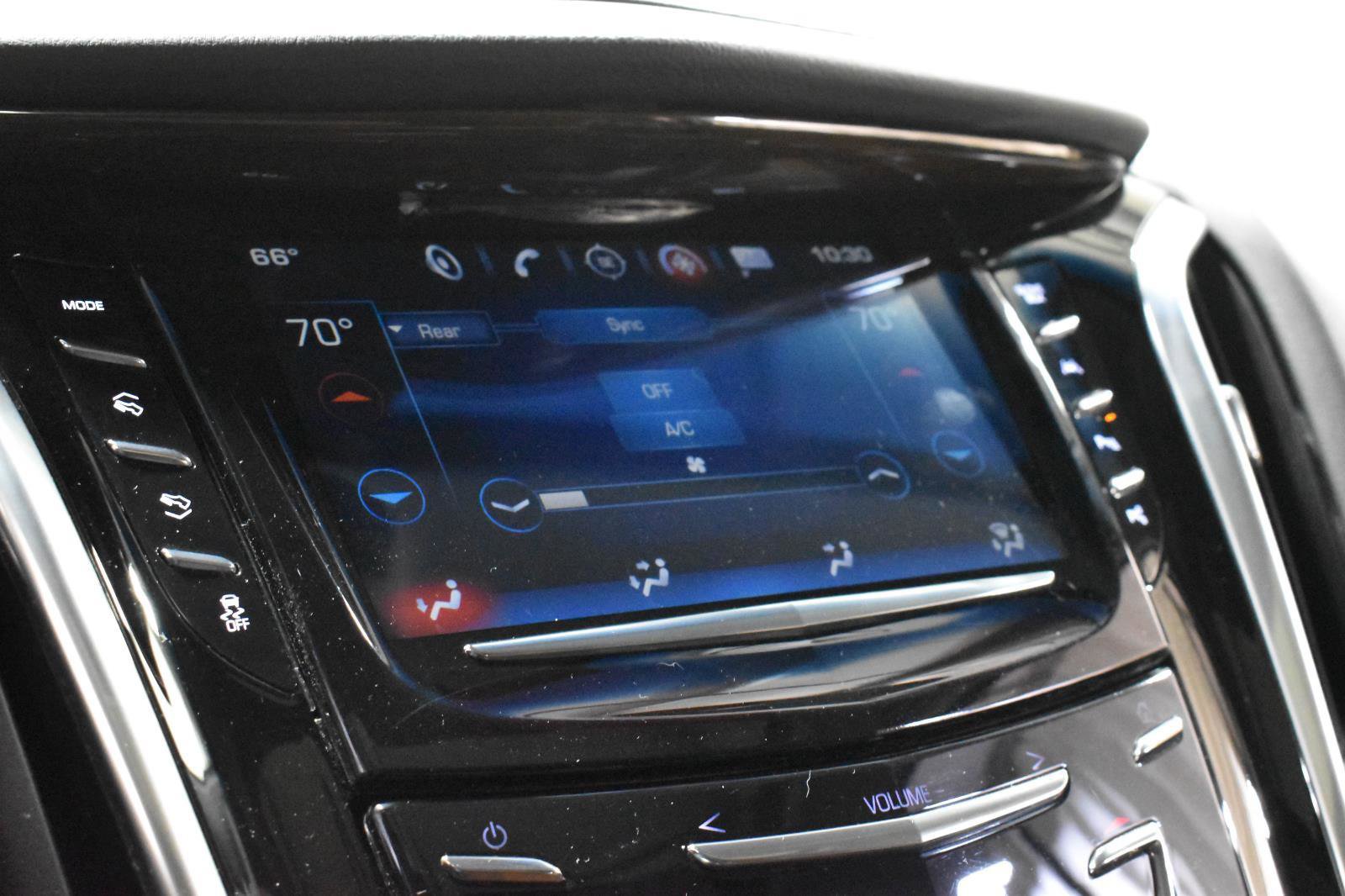 Used 2020 Cadillac Escalade ESV Luxury AWD/4WD image 18