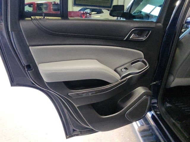 Used 2018 Chevrolet Tahoe LT w/ LT Signature Package AWD/4WD image 14