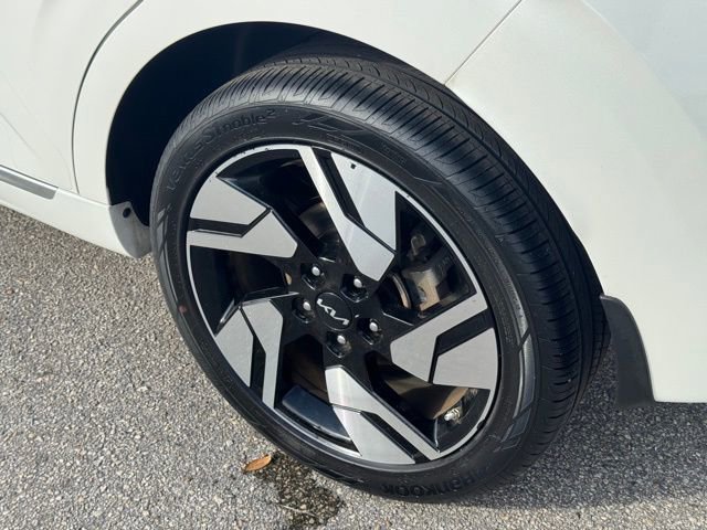 Certified 2025 Kia Soul GT-Line w/ GT-Line Technology Package image 9