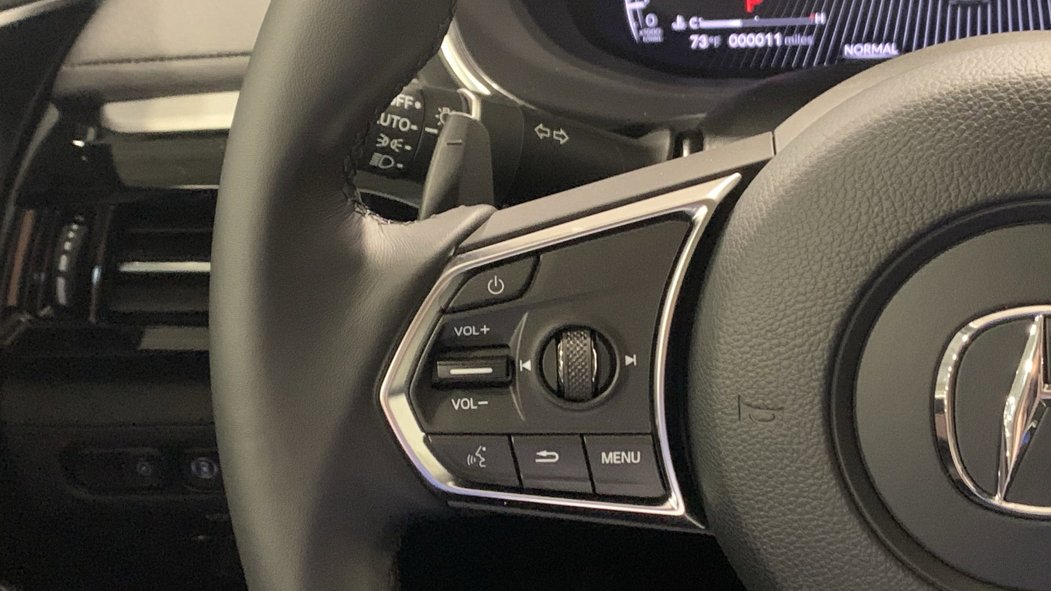 Certified 2026 Acura MDX FWD w/ Technology Package image 59
