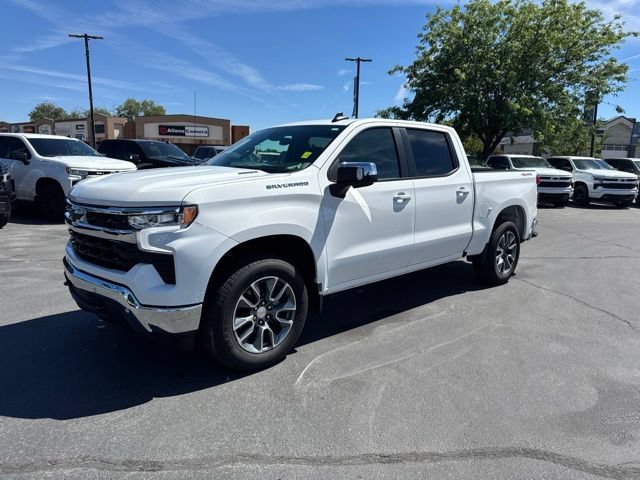 Used 2026 Chevrolet Silverado 1500 LT w/ Safety Package AWD/4WD image 3