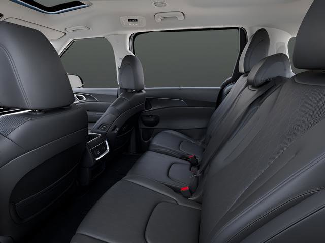 New 2026 Kia Carnival SX image 14