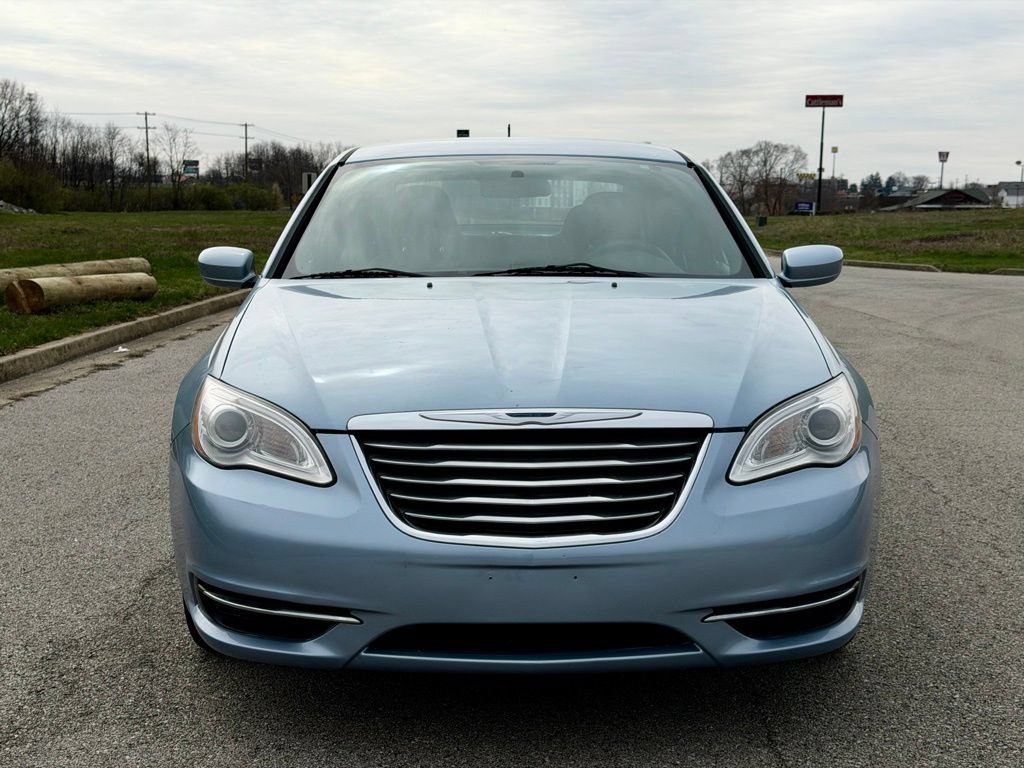 Used 2014 Chrysler 200 LX FWD image 26