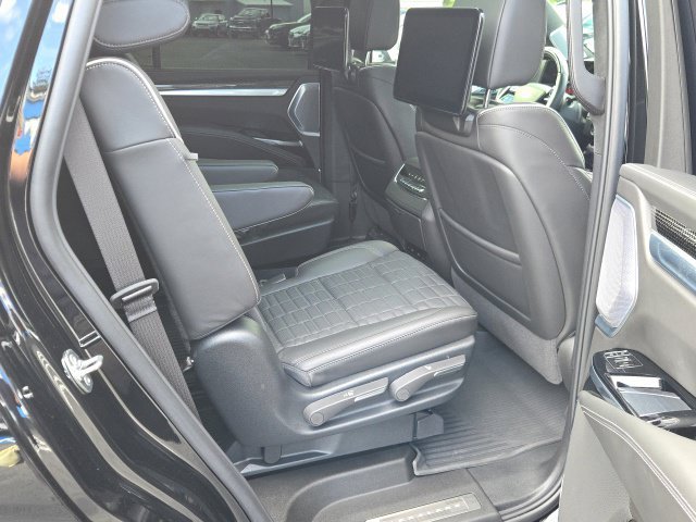 Used 2025 Cadillac Escalade V w/ LPO, Floor Liner Package AWD/4WD image 10