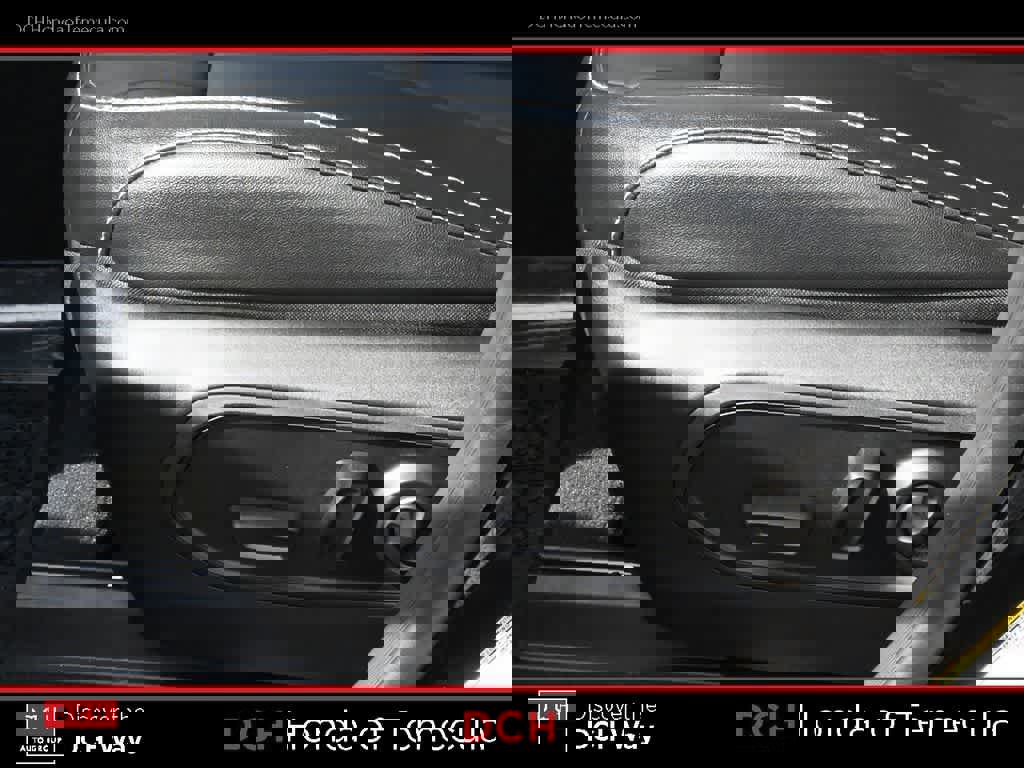 Used 2024 Jeep Grand Cherokee Limited image 17