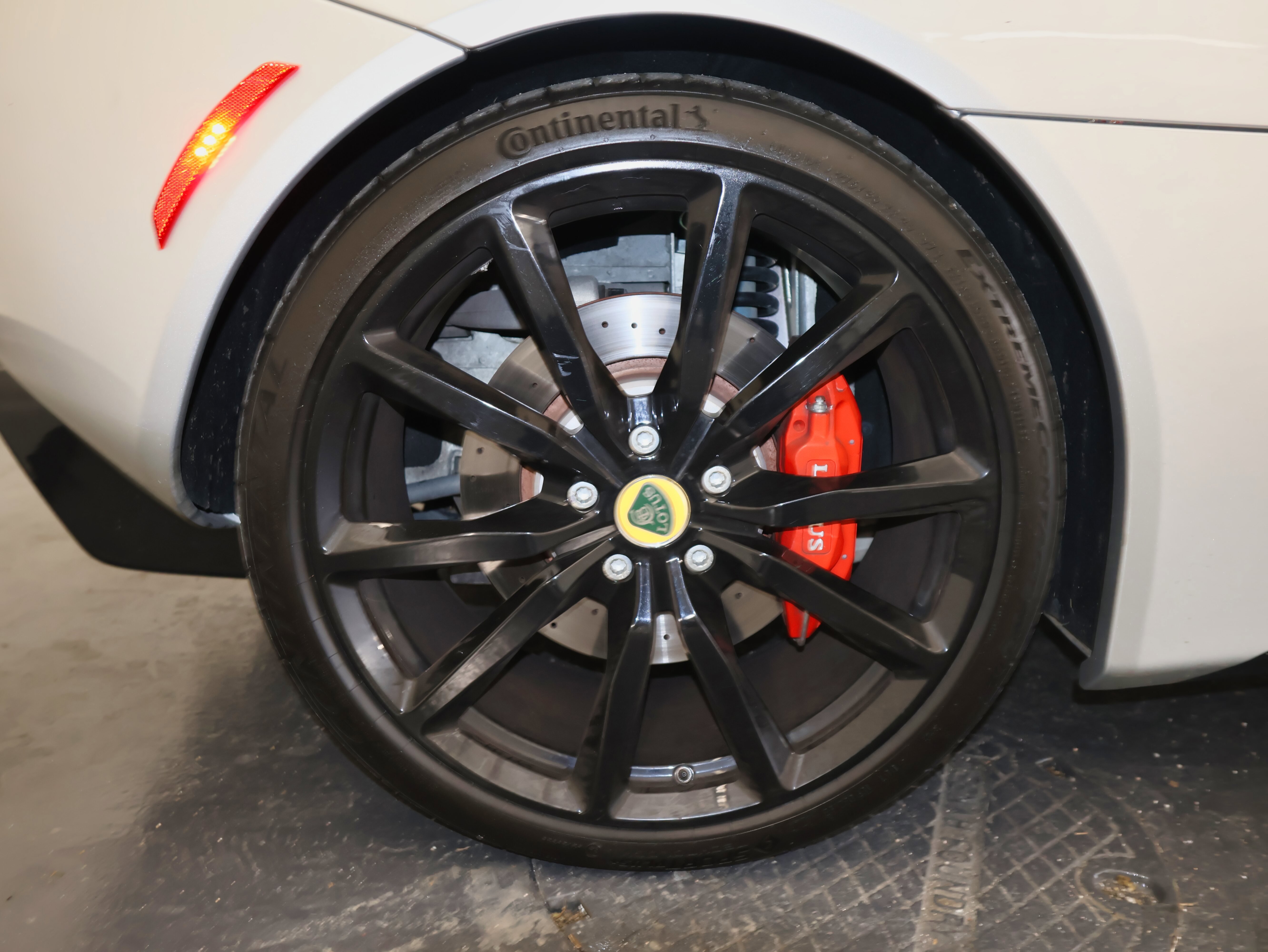 Used 2014 Lotus Evora S image 37