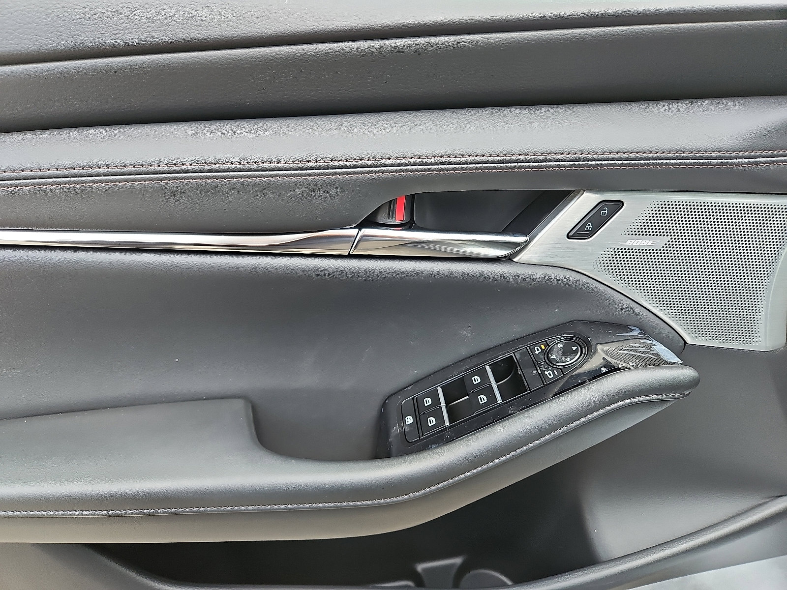 New 2026 MAZDA MAZDA3 2.5 S Hatchback w/ Premium Pkg image 10