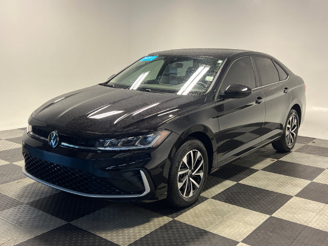 Certified 2025 Volkswagen Jetta S FWD image 3