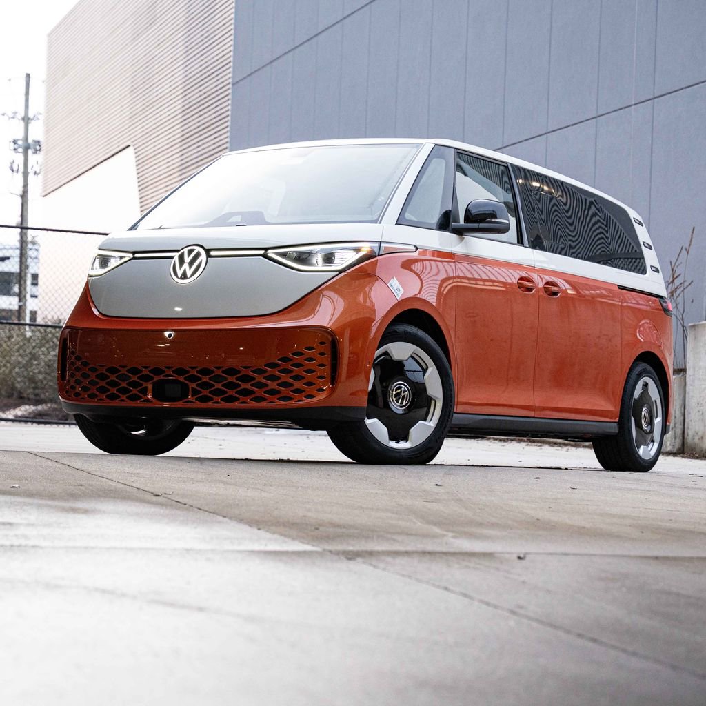 New 2025 Volkswagen ID. Buzz Pro S Plus