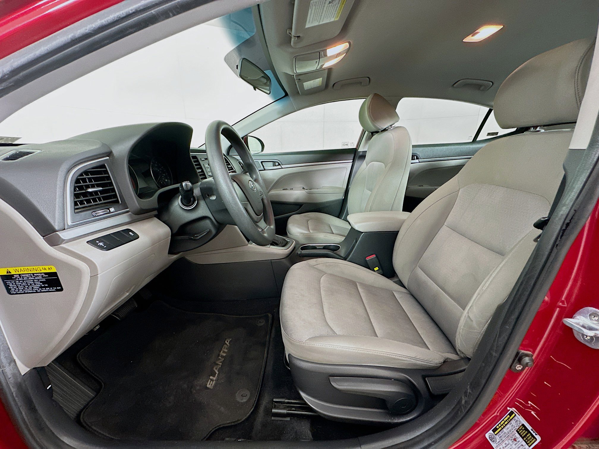 Used 2017 Hyundai Elantra SE FWD image 13