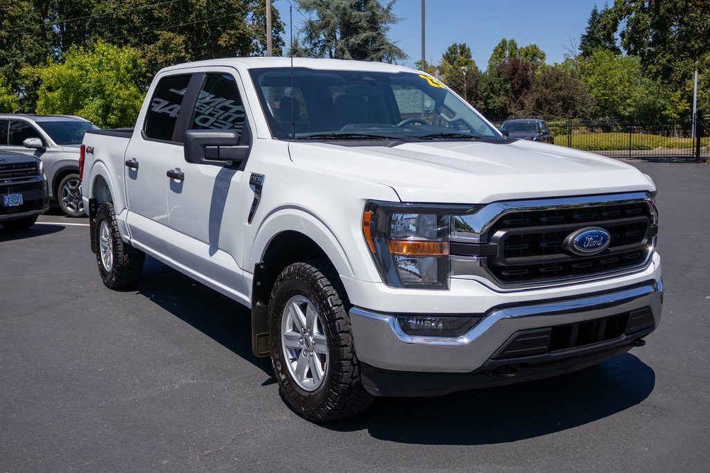 Used 2023 Ford F150 XLT w/ Trailer Tow Package image 5