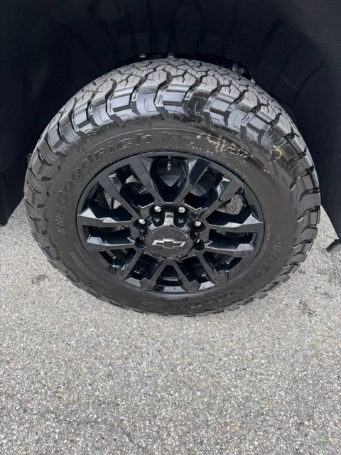 New 2026 Chevrolet Silverado 3500 LTZ w/ LTZ Plus Package AWD/4WD image 7