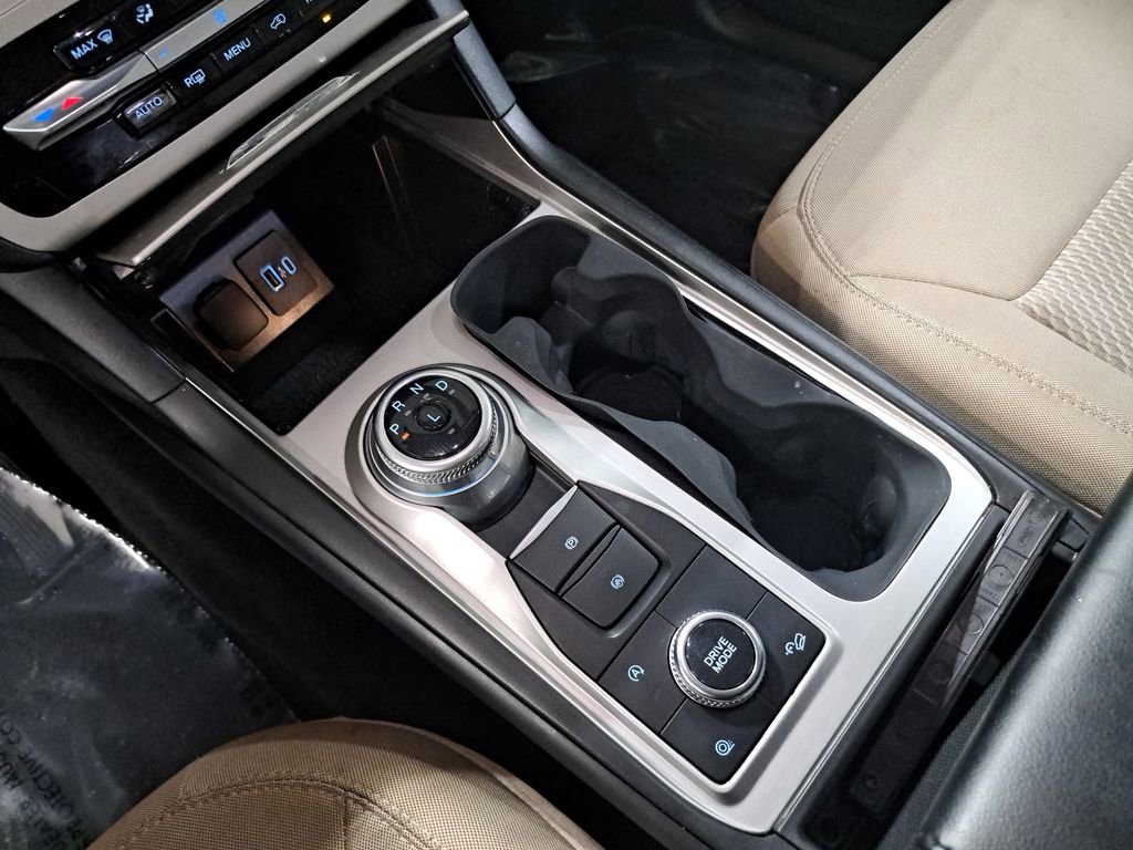 Used 2022 Ford Explorer 4WD w/ Class IV Trailer Tow Package image 27