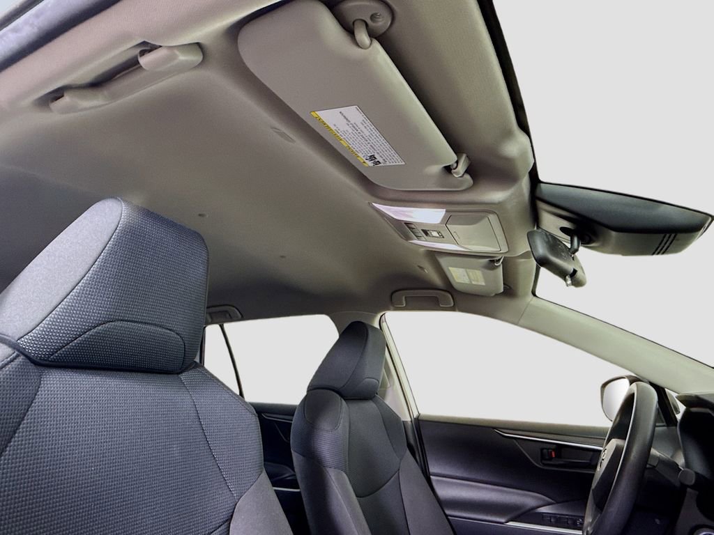 Used 2023 Toyota RAV4 LE image 17