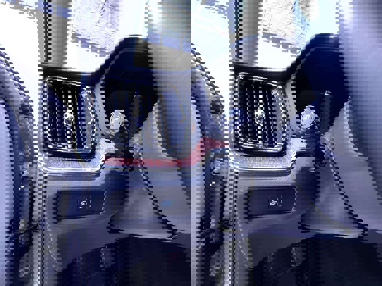 Used 2025 Volvo V60 B5 Cross Country Plus image 16