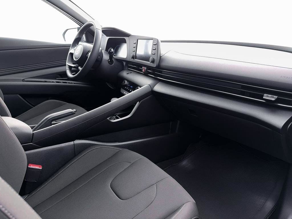 New 2026 Hyundai Elantra Sport w/ Cargo Package image 16