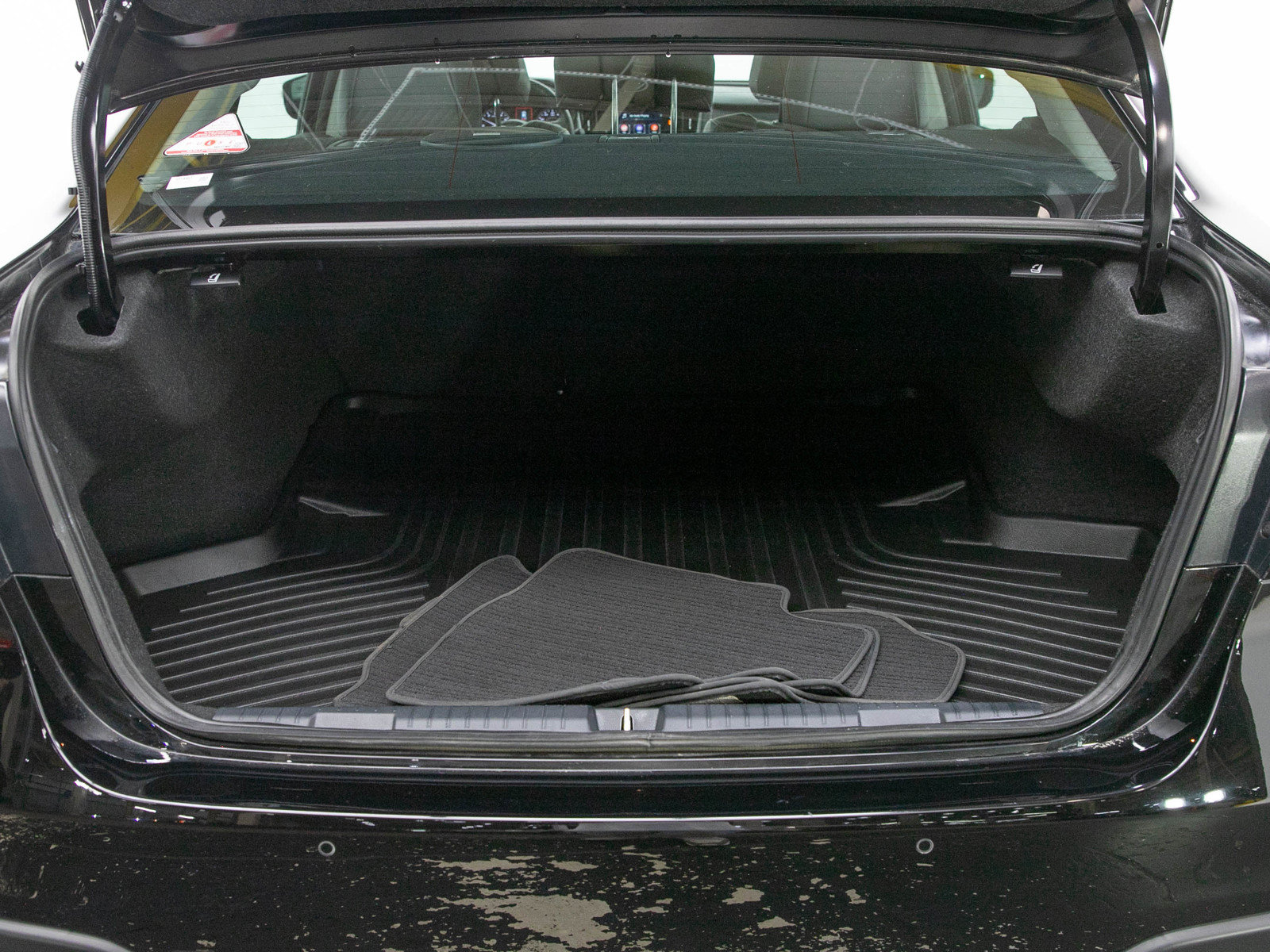 Used 2024 Subaru Legacy Limited AWD/4WD image 17