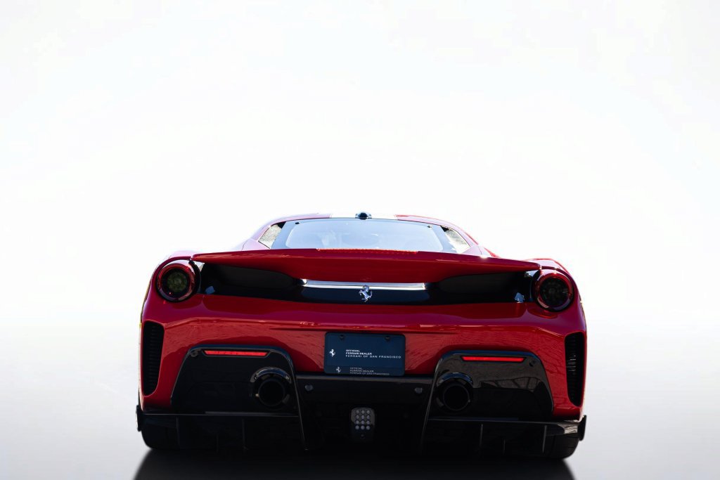 Certified 2019 Ferrari 488 Pista Coupe RWD image 22