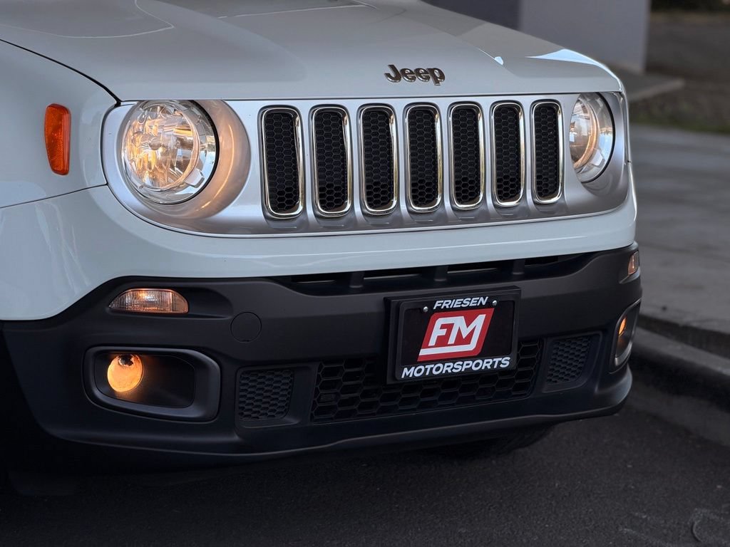Used 2016 Jeep Renegade Limited AWD/4WD image 12
