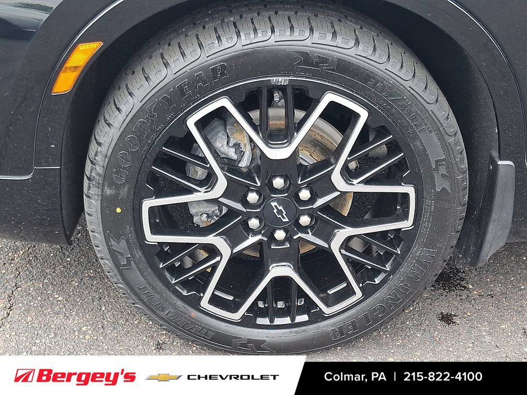 Certified 2023 Chevrolet Blazer RS w/ Driver Confidence II Package AWD/4WD image 10