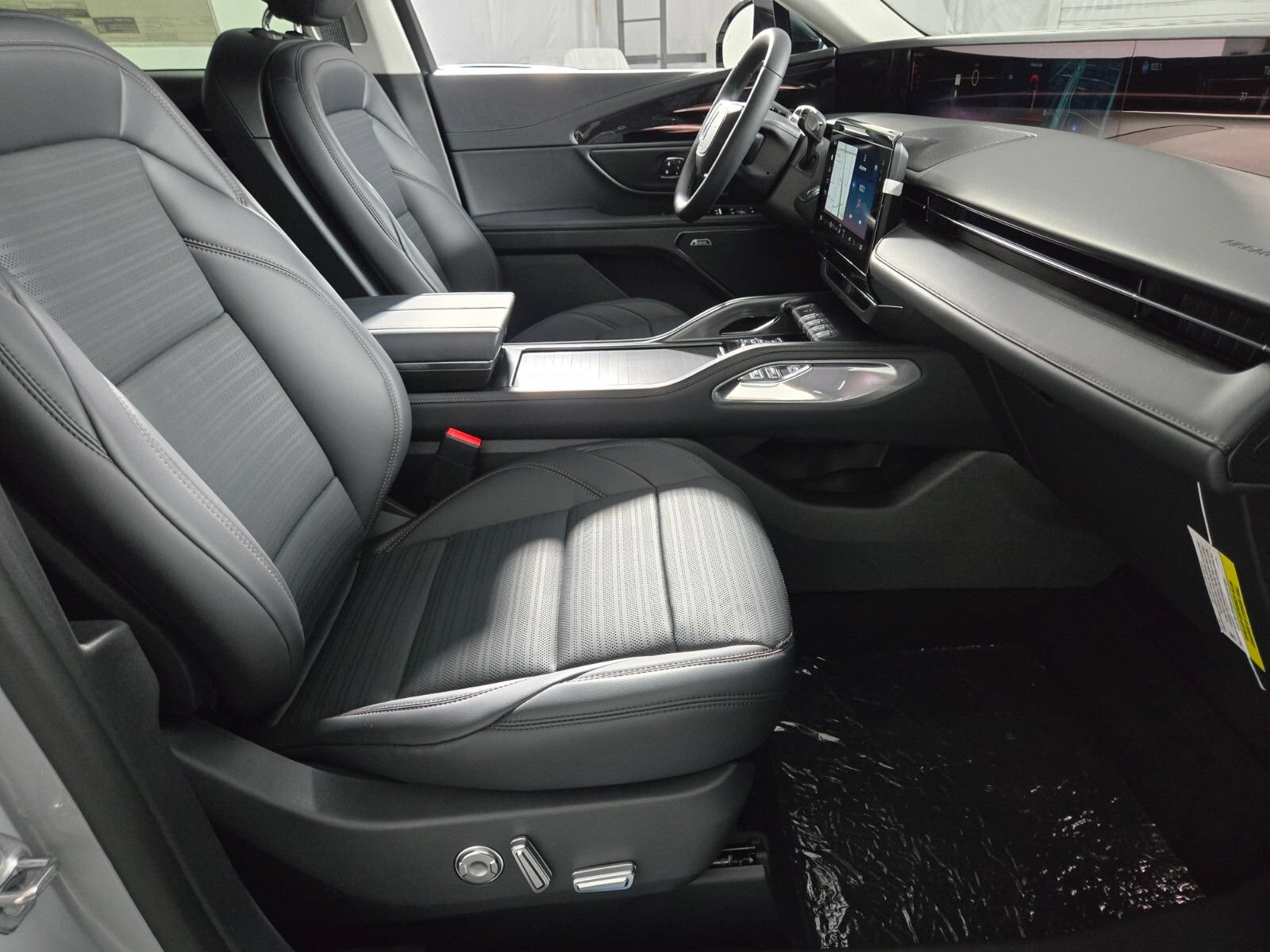 New 2026 Lincoln Nautilus Reserve w/ Jet Appearance Package AWD/4WD image 20