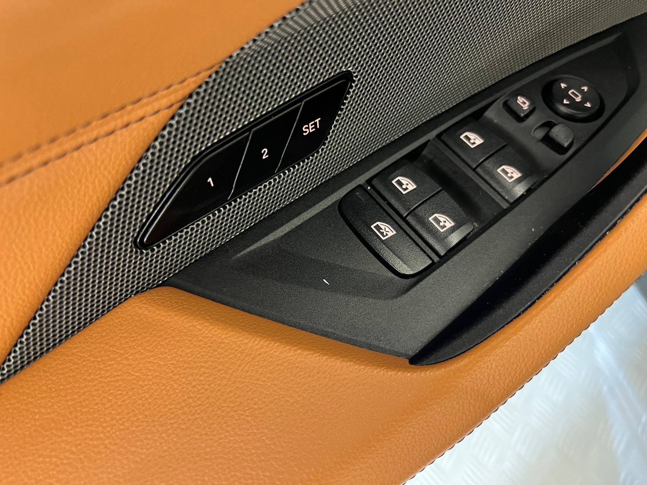 Certified 2023 BMW i4 eDrive35 w/ Premium Package image 11