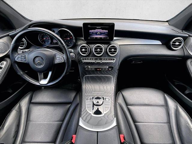 Used 2019 Mercedes-Benz GLC 300 4MATIC image 15