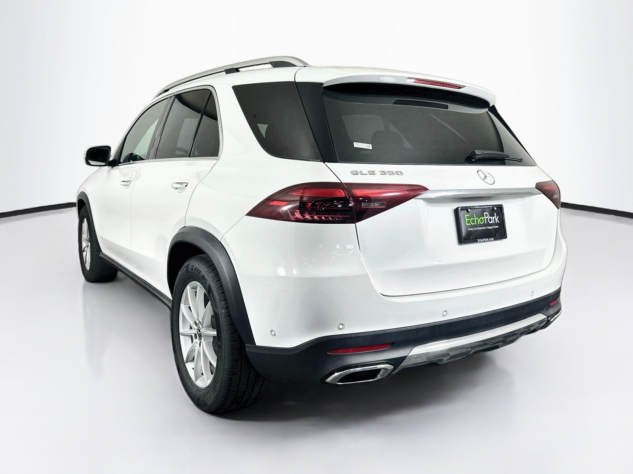 Used 2025 Mercedes-Benz GLE 350 4MATIC w/ Driver Assistance Package image 5