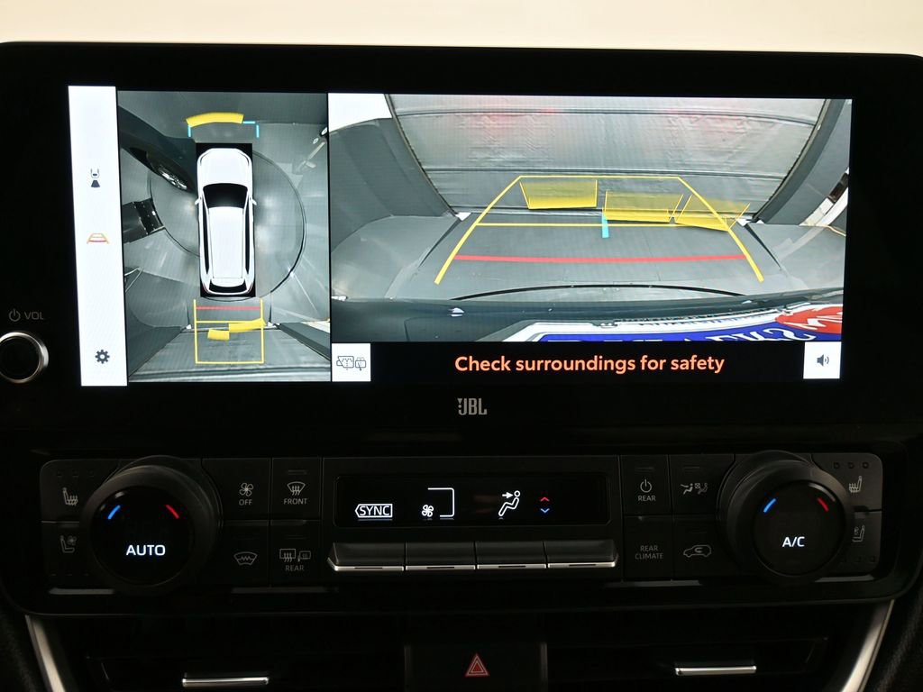 Used 2024 Toyota Grand Highlander Limited image 14