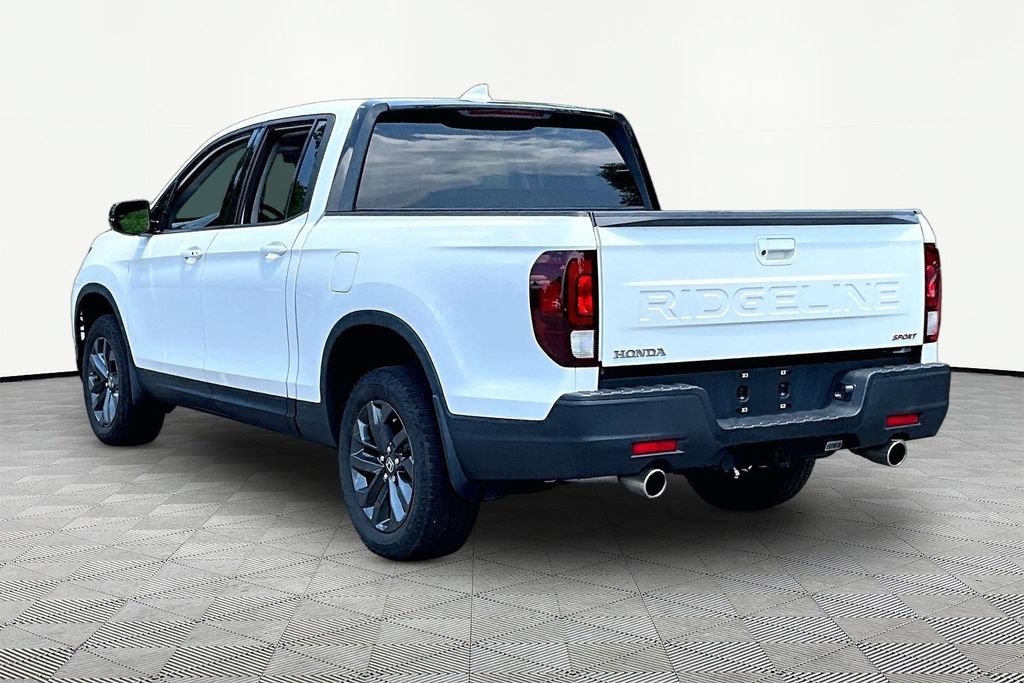 Used 2024 Honda Ridgeline Sport image 5