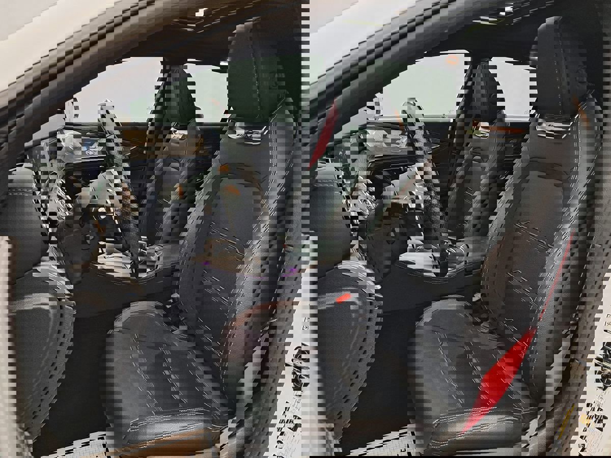 Used 2020 Mercedes-Benz AMG GT 53 w/ Driver Assistance Package image 16