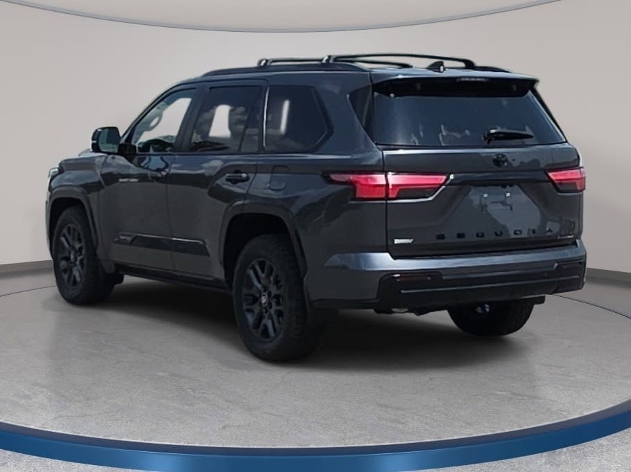Used 2026 Toyota Sequoia Platinum AWD/4WD image 7