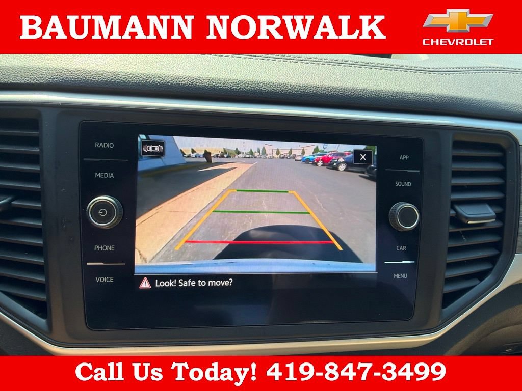 Used 2021 Volkswagen Atlas Cross Sport SE FWD image 29
