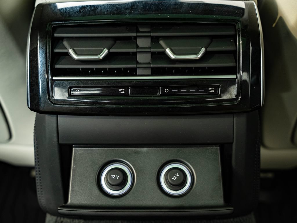 Certified 2025 Audi A8 L 3.0T w/ Executive Package AWD/4WD image 42