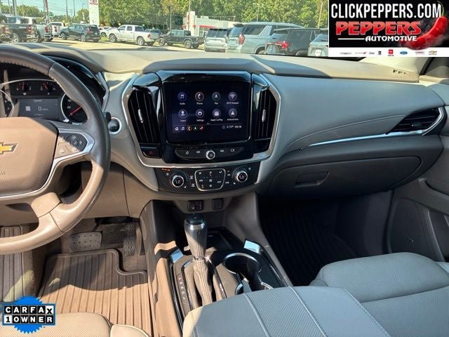 Used 2020 Chevrolet Traverse Premier FWD image 16