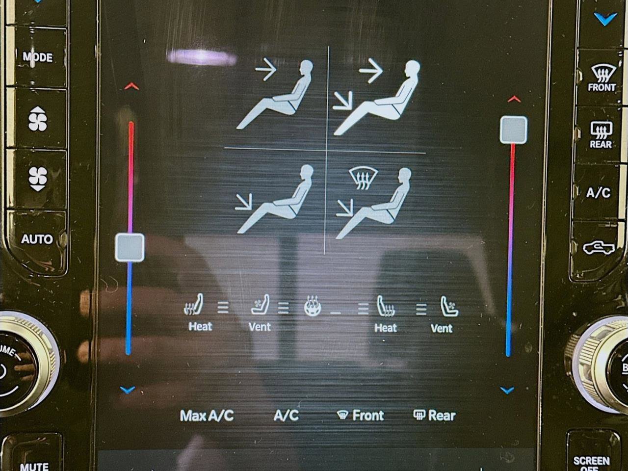 Used 2022 RAM 1500 Laramie image 24